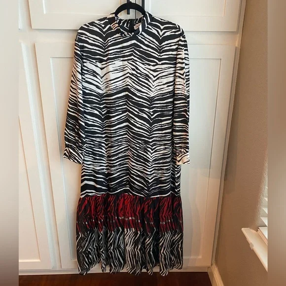 SOLD - Zara Animal Zebra Print Floaty Contrast Dress - Picture 2 of 9
